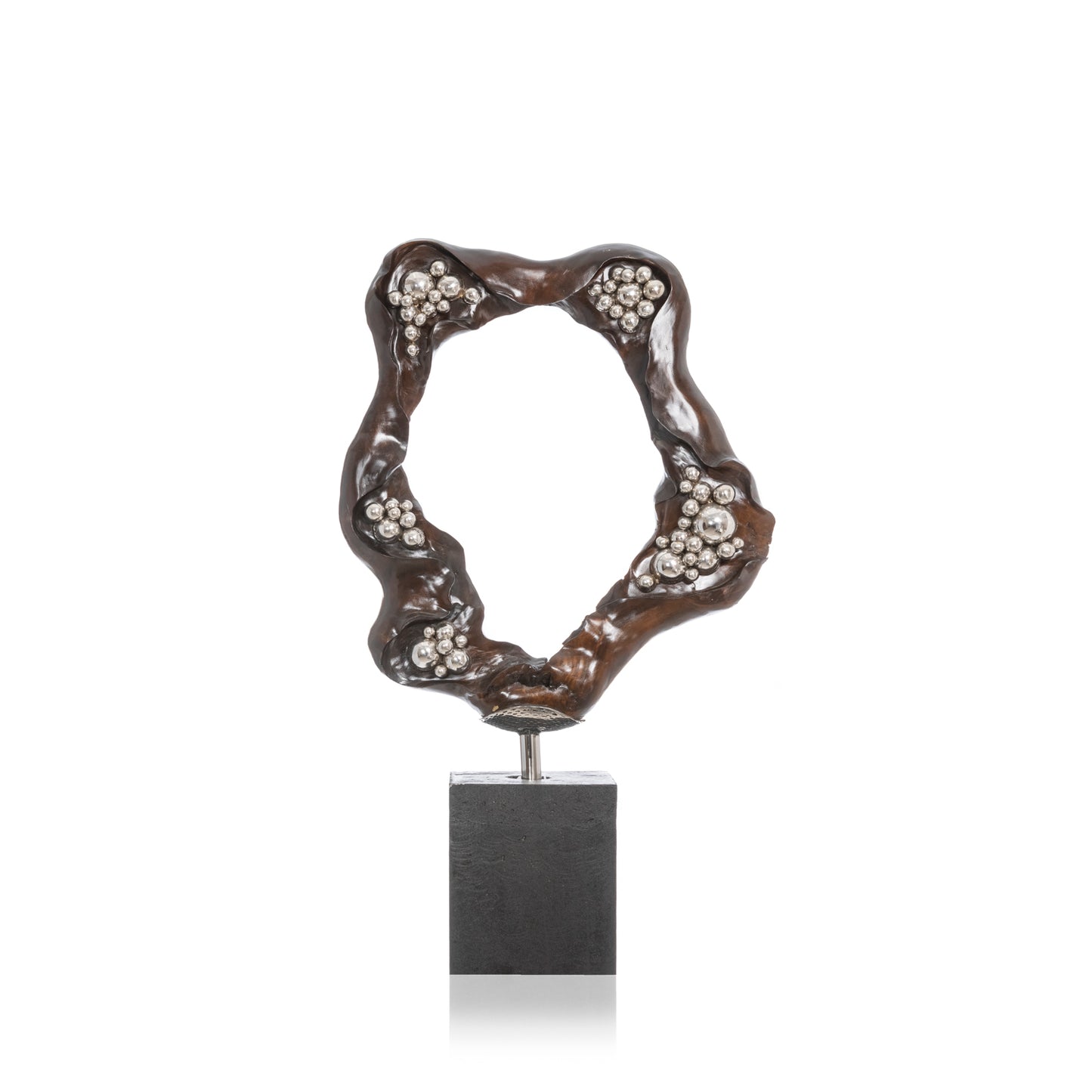 Struttura astratta in legno con inserti di perle in acciaio - Asmat Design